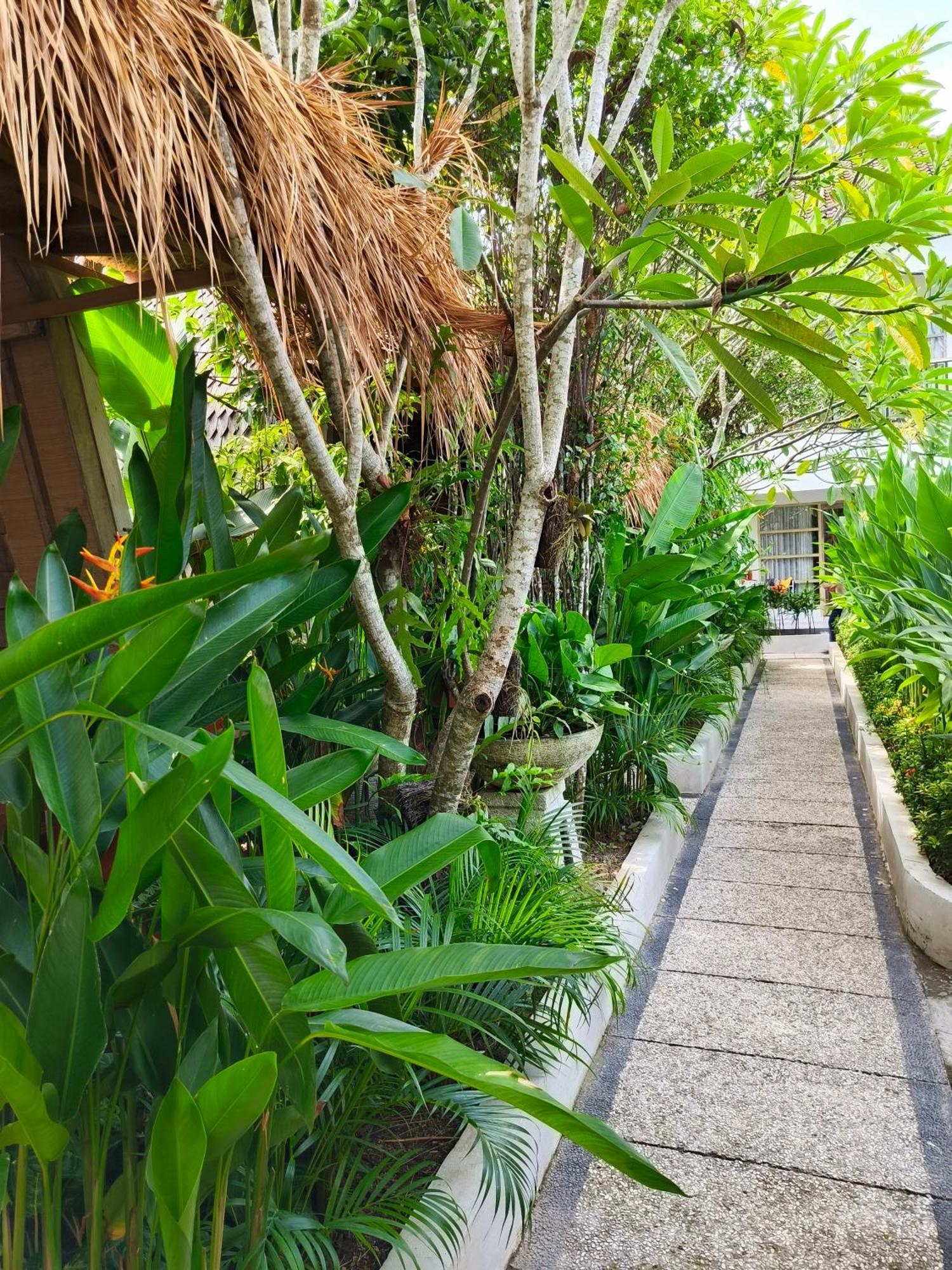 Lavella Villas Kuta  외부 사진